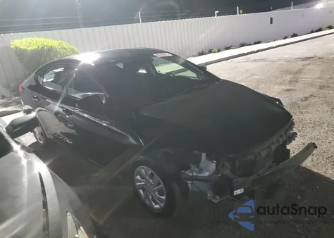 2018 Hyundai Elantra Se z USA, uszkodzony, nr VIN 5NPD74LF6JH271962